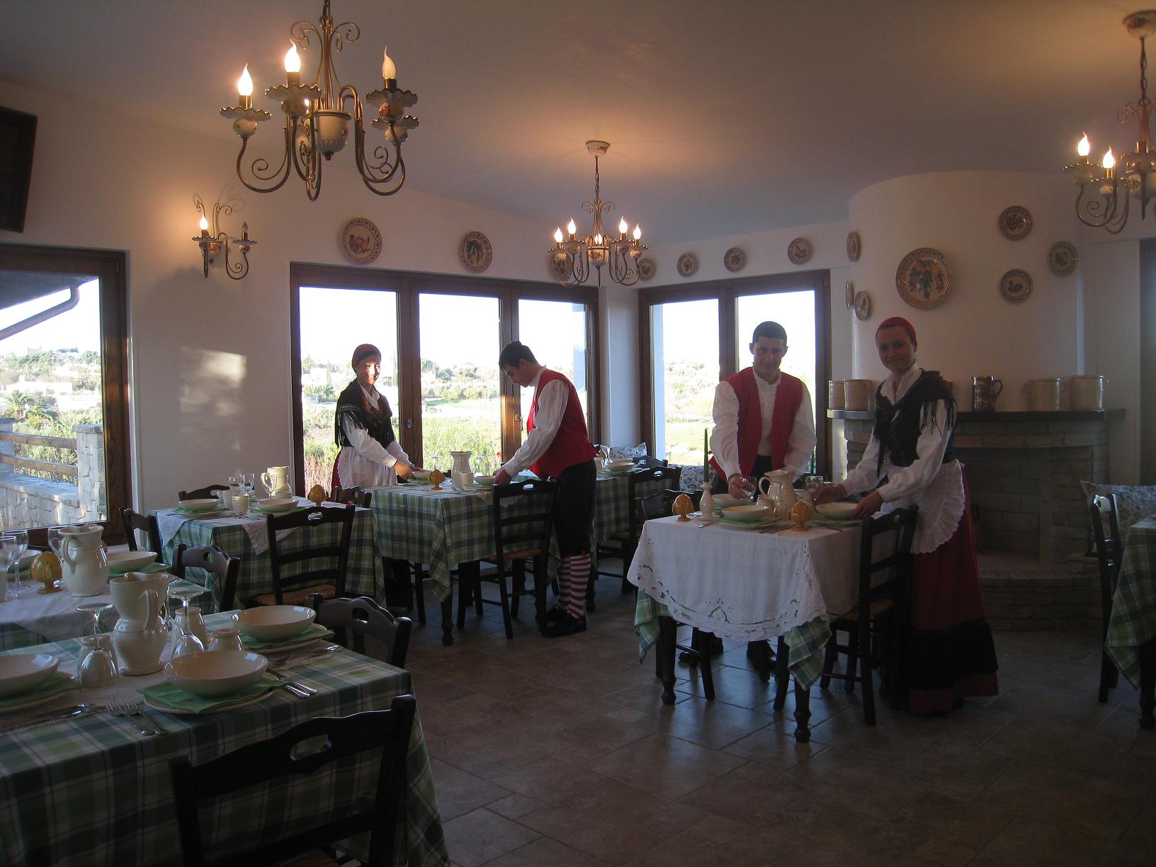 Italien Bauernhof - Typisch Restaurant Ostuni - Agriturismo Salinola Apulien 11