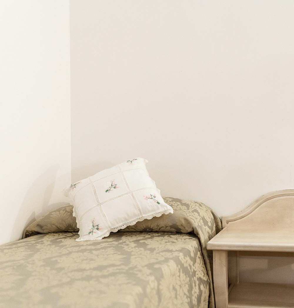 Letto singolo in una Camera dell'Agriturismo